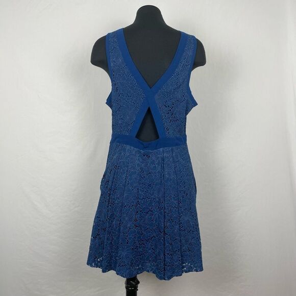 Free People Blue Lace Eyelet Mini A-Line Dress - Women’s M - Picture 4 of 8